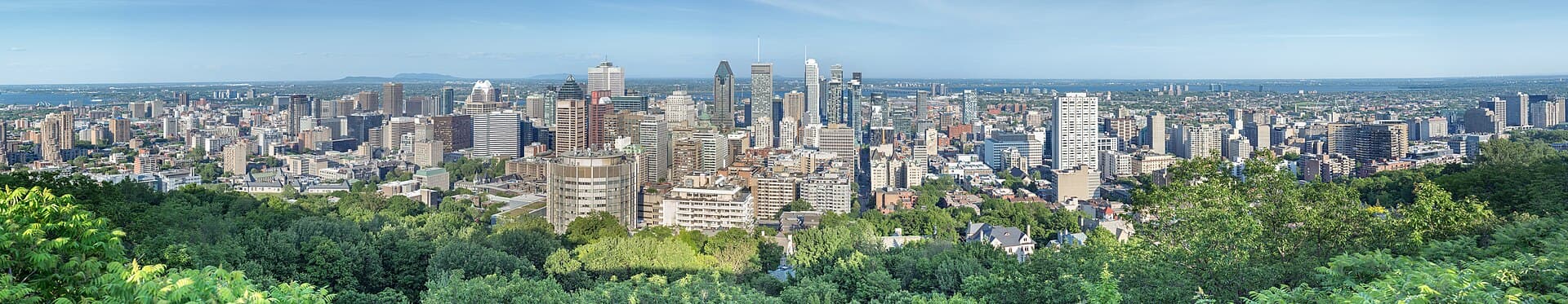 Montreal skyline panorama from the Mont Royal lookout
